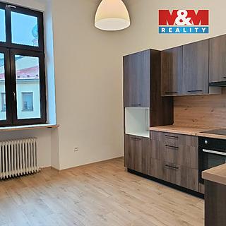 Pronájem bytu 2+1 96 m&sup2; Frýdek-Místek