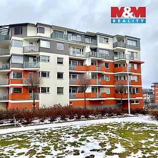 Pronájem bytu 3+kk 75 m&sup2; Zlín