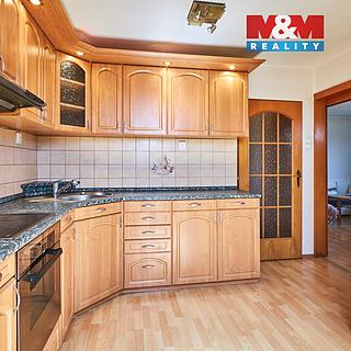 Pronájem bytu 2+1 49 m&sup2; Senožaty