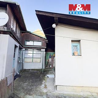 Prodej rodinného domu 79 m&sup2; Lechotice
