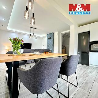 Prodej rodinného domu 180 m&sup2; Petrovice u Karviné