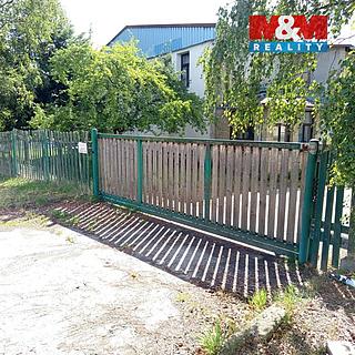 Pronájem skladu 1730 m&sup2; Doksy