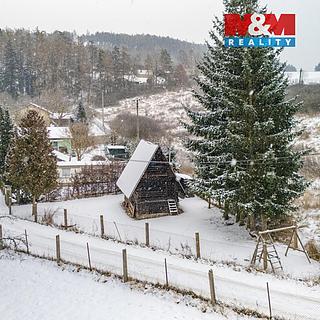 Prodej stavební parcely 305 m&sup2; Chrást