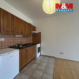 Pronájem bytu 1+kk, garsoniery 30 m&sup2; Zlín