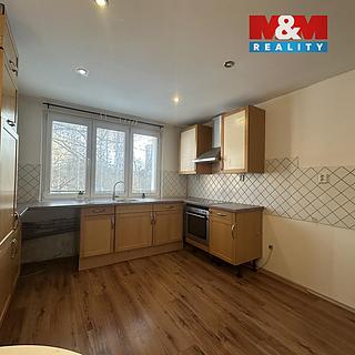 Pronájem bytu 2+1 60 m&sup2; Chomutov