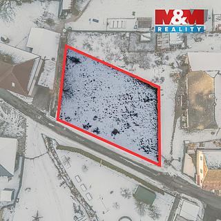 Prodej stavební parcely 737 m&sup2; Dlouhá Ves