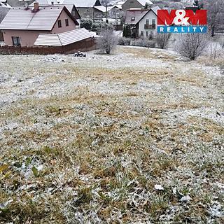 Prodej stavební parcely 1370 m&sup2; Mrač