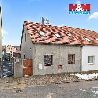 Prodej rodinného domu 89 m&sup2; Kladno