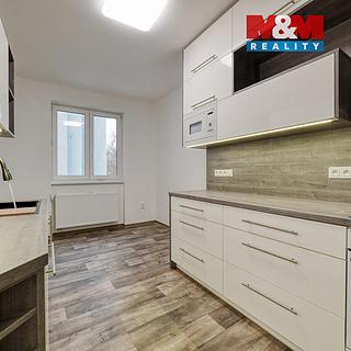 Prodej bytu 4+1 121 m&sup2; Cheb