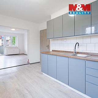 Pronájem bytu 2+1 54 m&sup2; Strakonice