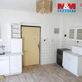 Pronájem bytu 3+kk 95 m&sup2; Karlštejn