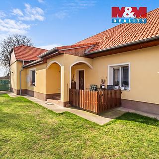 Prodej rodinného domu 111 m&sup2; Straky