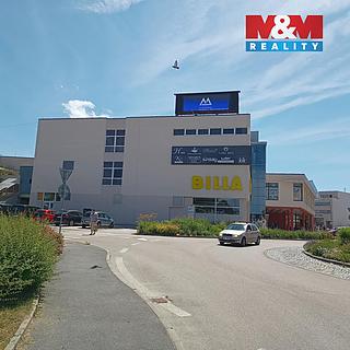 Pronájem obchodu 185 m&sup2; Benešov