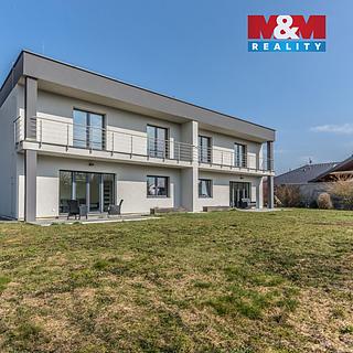 Pronájem rodinného domu 132 m&sup2; Nový Vestec