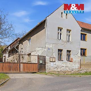 Prodej rodinného domu 150 m&sup2; Domoušice