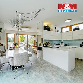 Prodej rodinného domu 120 m&sup2; Roztoky