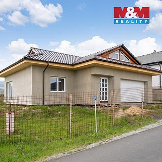 Prodej rodinného domu 235 m&sup2; Dubí