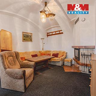 Prodej rodinného domu 183 m&sup2; Zavlekov