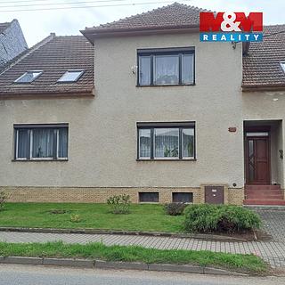 Prodej rodinného domu 240 m&sup2; Velká nad Veličkou