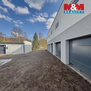Pronájem garáže 22 m&sup2; Náchod