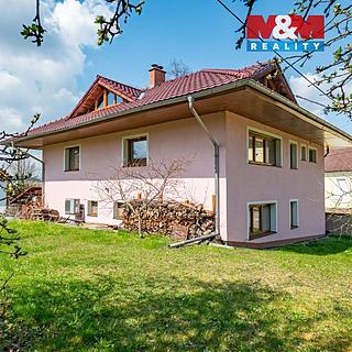 Prodej rodinného domu 238 m&sup2; Třešovice