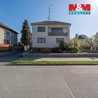 Prodej rodinného domu 310 m&sup2; Velký Týnec