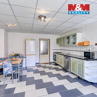 Prodej rodinného domu 140 m&sup2; Oplot