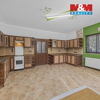 Prodej rodinného domu 180 m&sup2; Hynčice