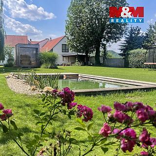 Prodej rodinného domu 290 m&sup2; Keblice