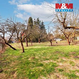 Prodej stavební parcely 906 m&sup2; Hroznětín