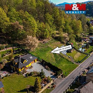 Prodej stavební parcely 1493 m&sup2; Benešov nad Ploučnicí