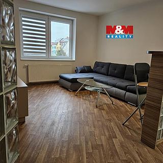 Pronájem bytu 2+kk 45 m&sup2; Znojmo