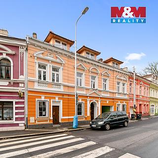 Prodej rodinného domu 360 m&sup2; Teplice