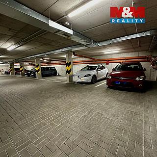 Pronájem garáže 14 m&sup2; Pardubice