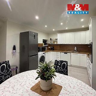 Prodej rodinného domu 130 m&sup2; Holedeč