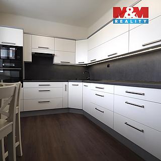 Pronájem bytu 2+1 64 m&sup2; Frýdek-Místek