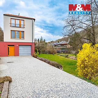 Prodej rodinného domu 230 m&sup2; Praha
