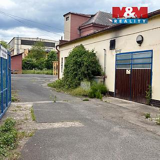 Pronájem obchodu 81 m&sup2; Děčín