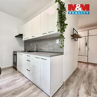 Pronájem bytu 2+1 51 m&sup2; Chomutov