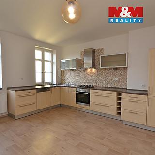 Pronájem bytu 2+1 61 m&sup2; Litoměřice