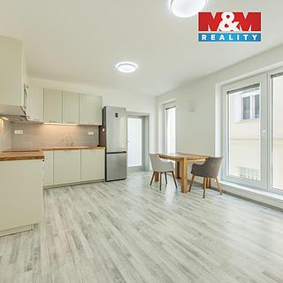 Prodej bytu 2+kk 48 m&sup2; Kladno