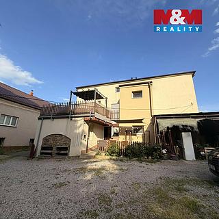 Pronájem bytu 2+1 48 m&sup2; Zdice