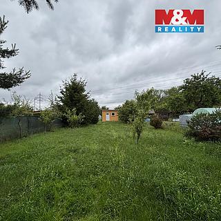 Prodej zahrady 676 m&sup2; Spořice