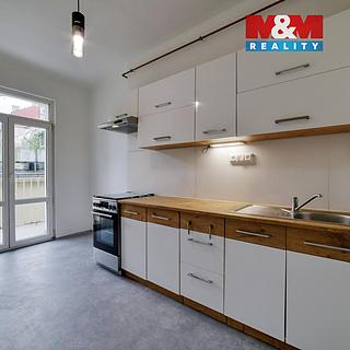 Pronájem bytu 3+1 86 m&sup2; Cheb