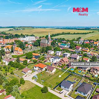 Prodej stavební parcely 812 m&sup2; Plaňany