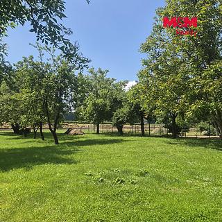 Prodej zahrady 926 m&sup2; Linhartice