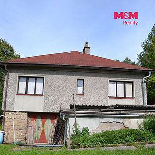 Prodej rodinného domu 230 m&sup2; Hronov