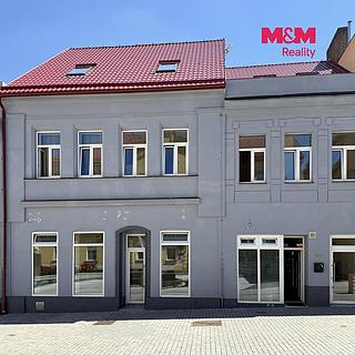 Pronájem obchodu 80 m&sup2; Kladno