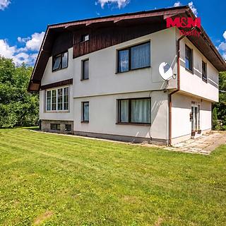 Prodej rodinného domu 240 m&sup2; Klokočí