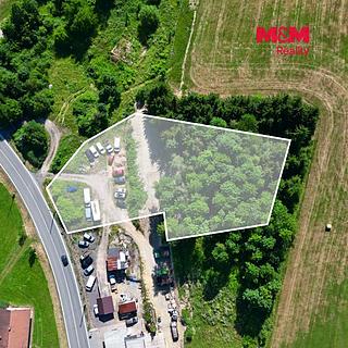 Prodej komerčního pozemku 2724 m&sup2; Vamberk